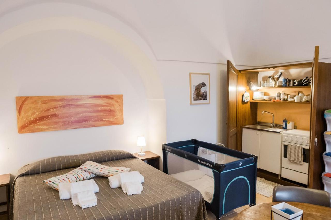 Il Mulino Di Scauri Villa Scauri  ภายนอก รูปภาพ