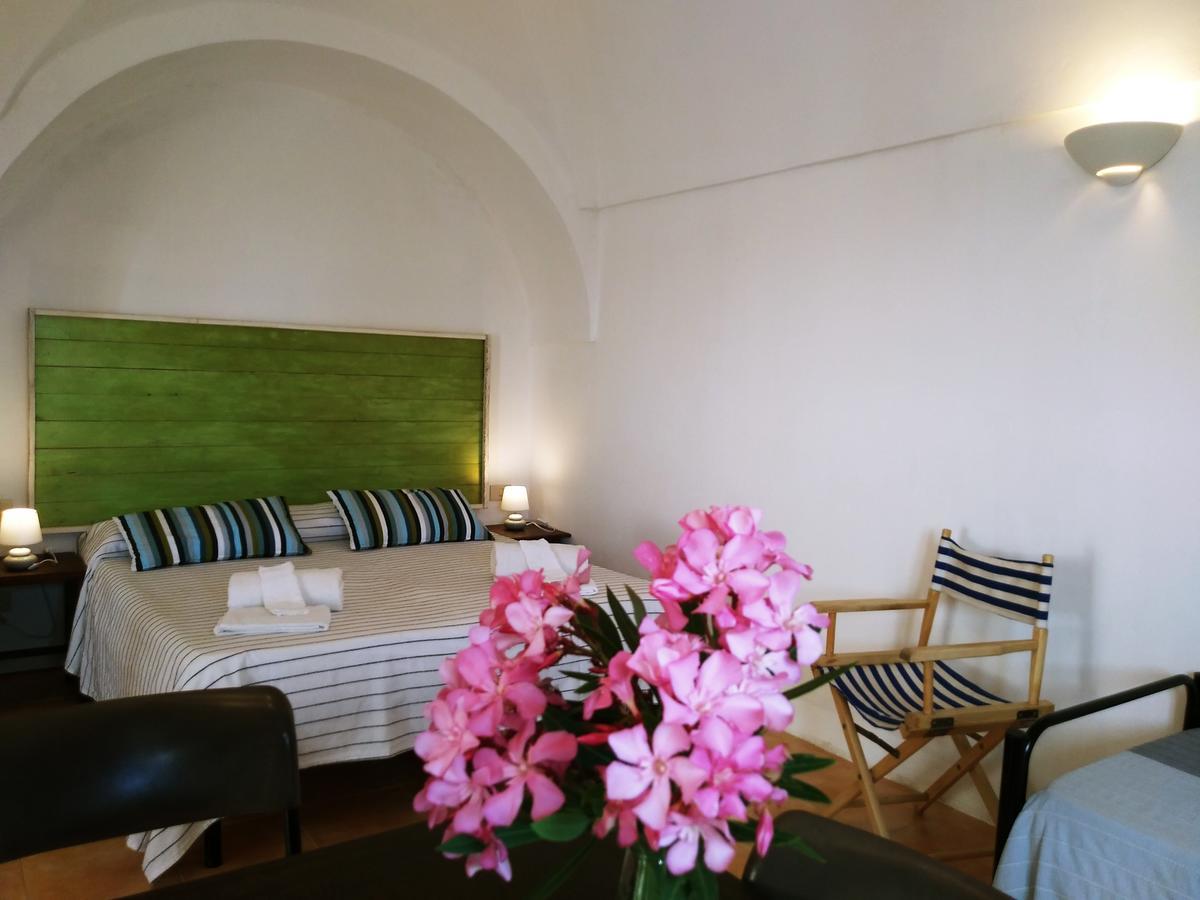 Il Mulino Di Scauri Villa ภายนอก รูปภาพ